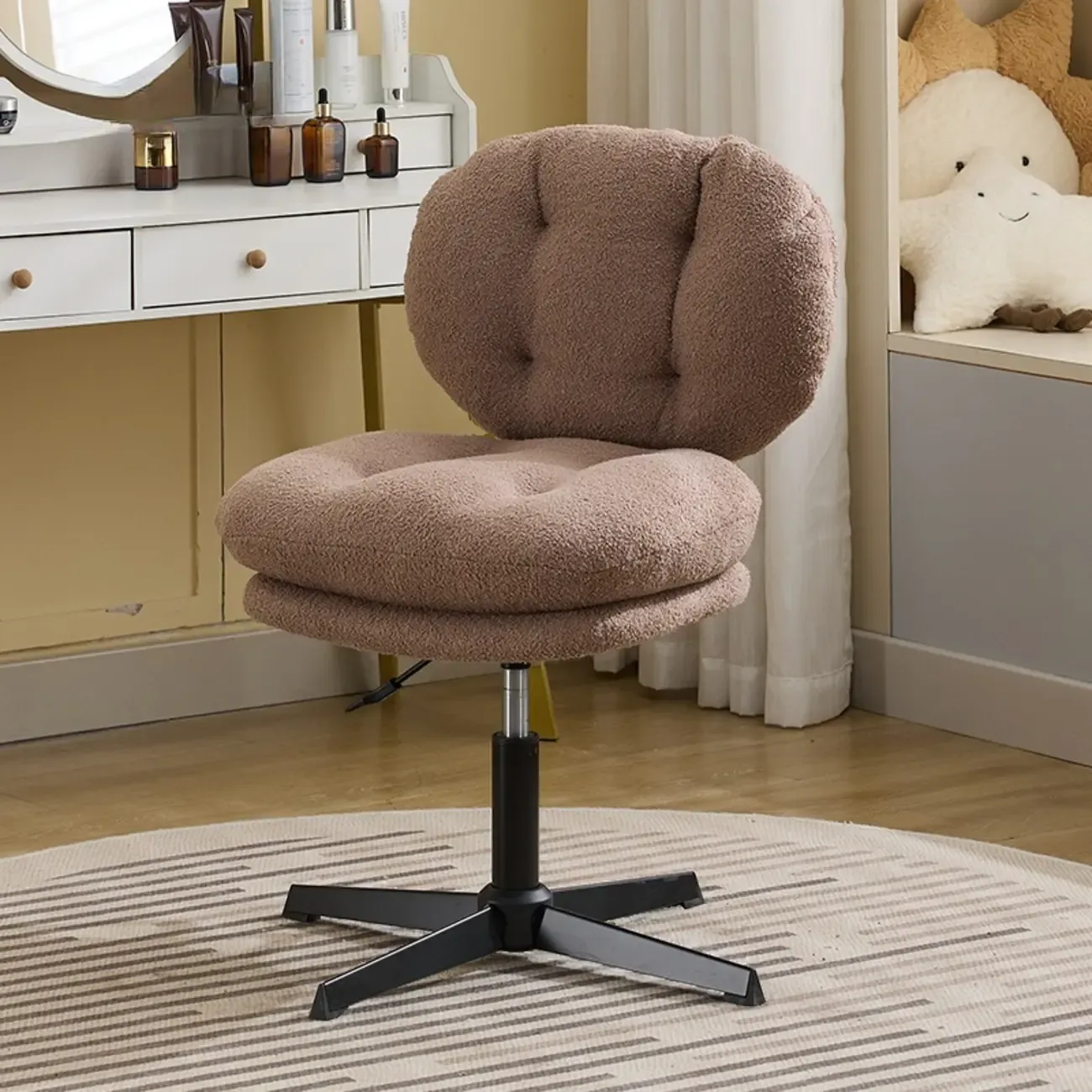 Modern Tufted Upholstered Ergonomic Swivel Office Chair
