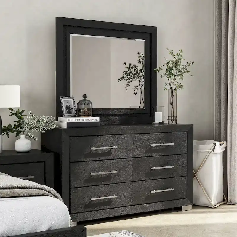 Modern Black Solid Wood 6-Piece King Bedroom Set Cedar-Lined Bottom Drawer