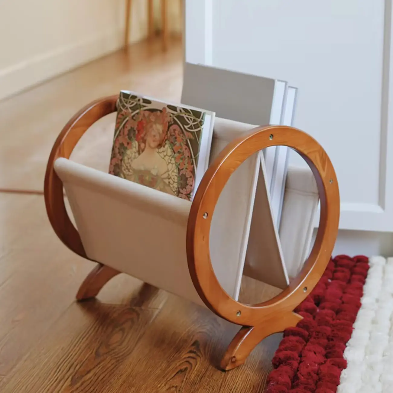 Traditional Narrow Traditional Circular Wooden Book Rack