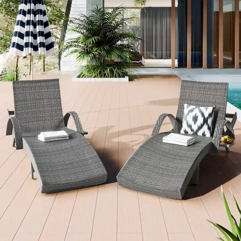 80 Outdoor Wicker Chaise Lounge Chairs Set of 2