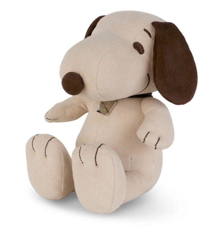 Ltd. Edition Snoopy Faux Suede Cream 17 cm