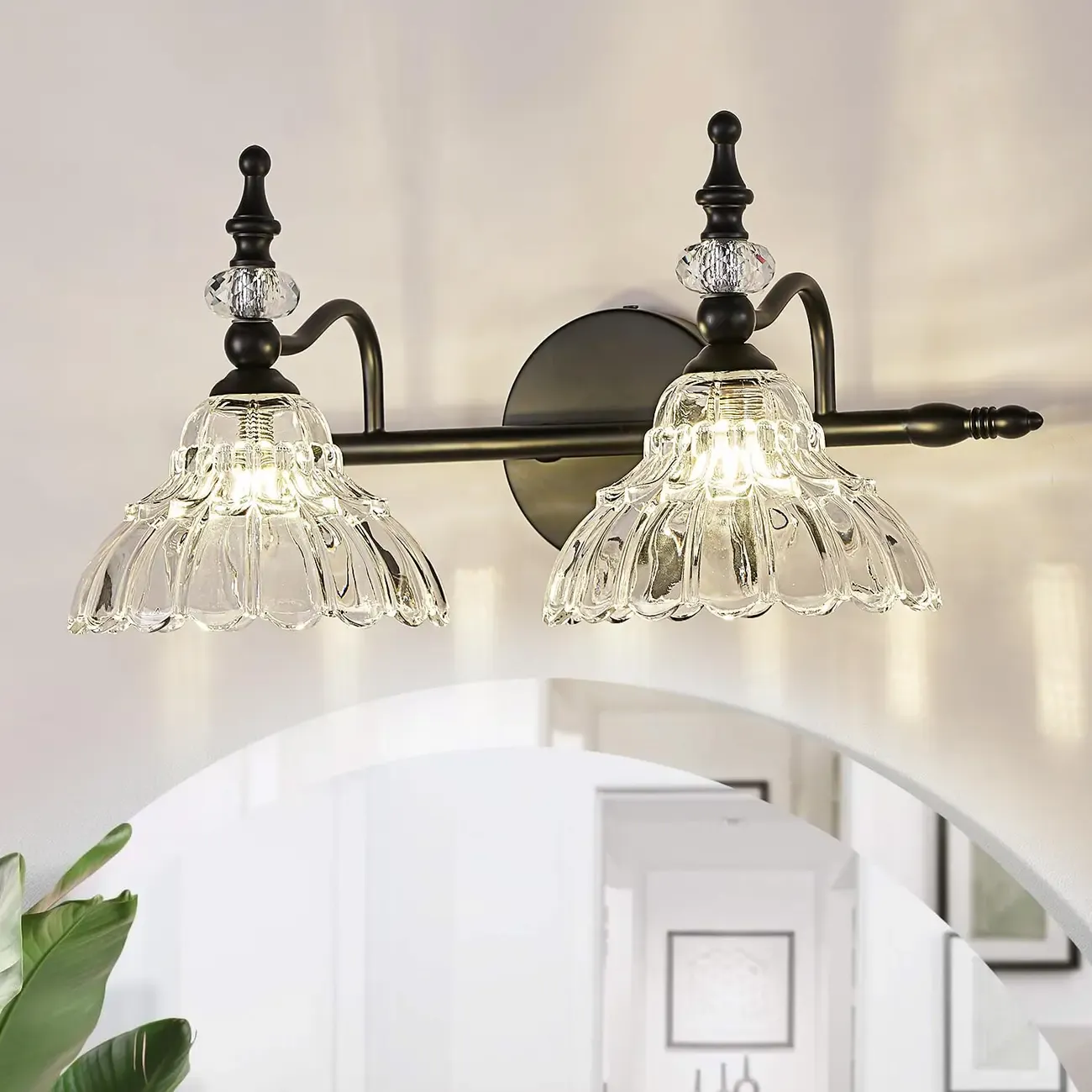 Modern Flower Glass Bathroom Vanity Light in Black/Brass