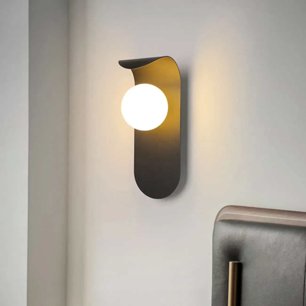 Minimalist G9 LED Wall Sconce Black Base for Bedroom