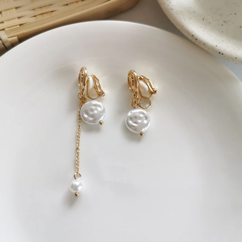 Luninana Earrings -  Classic Coin Pearl Earrings YBY008
