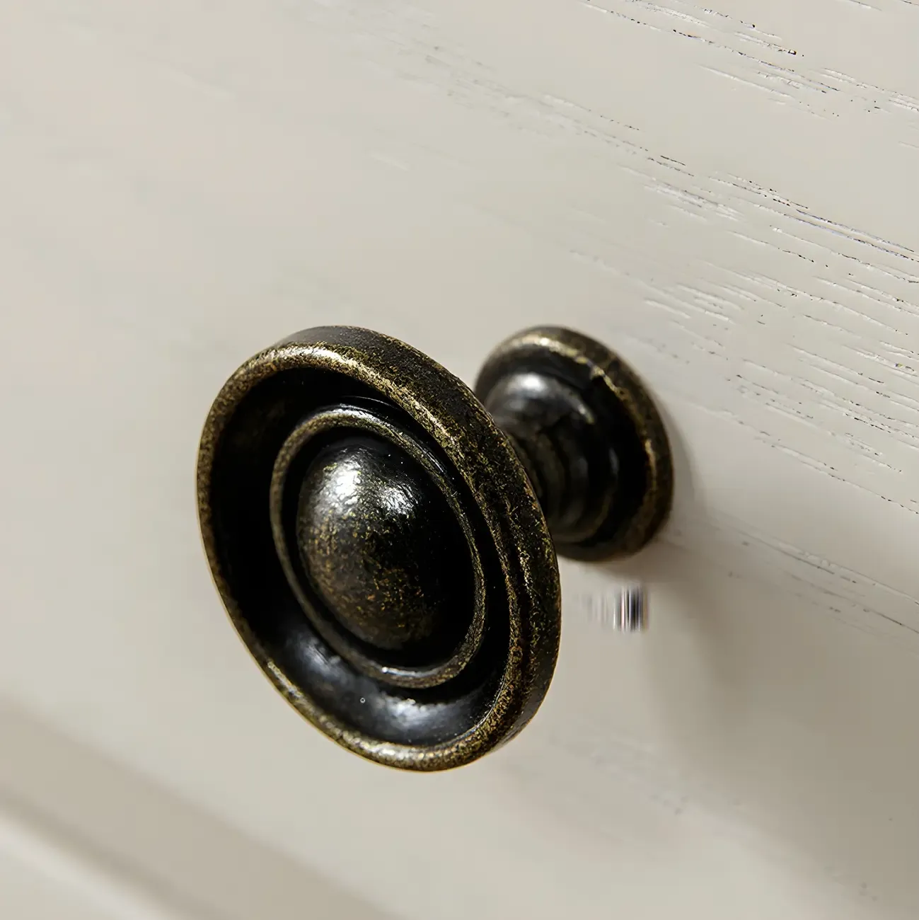 Beige Oak Wood 3-Drawer Standard Nightstand