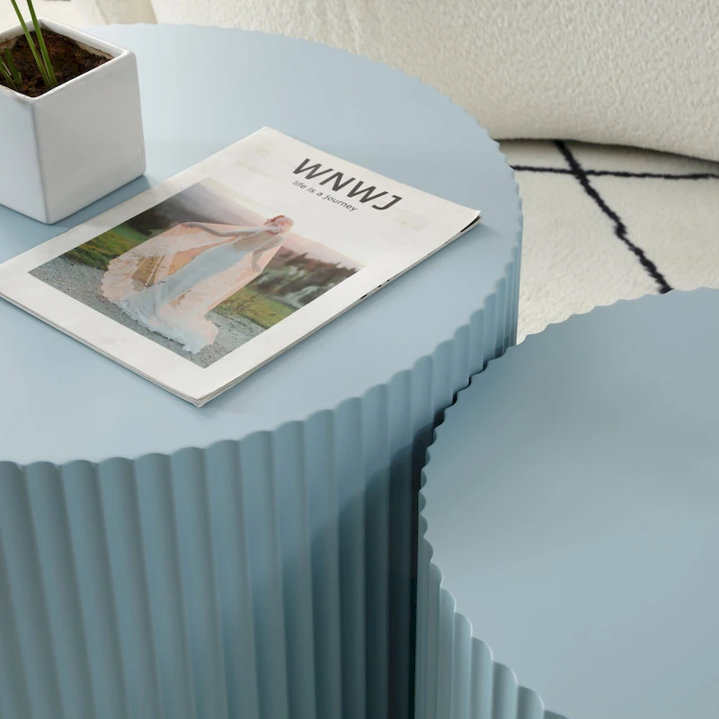 Modern Farmhouse Round Accent Nesting Side Coffee Table Set (Set of 2)