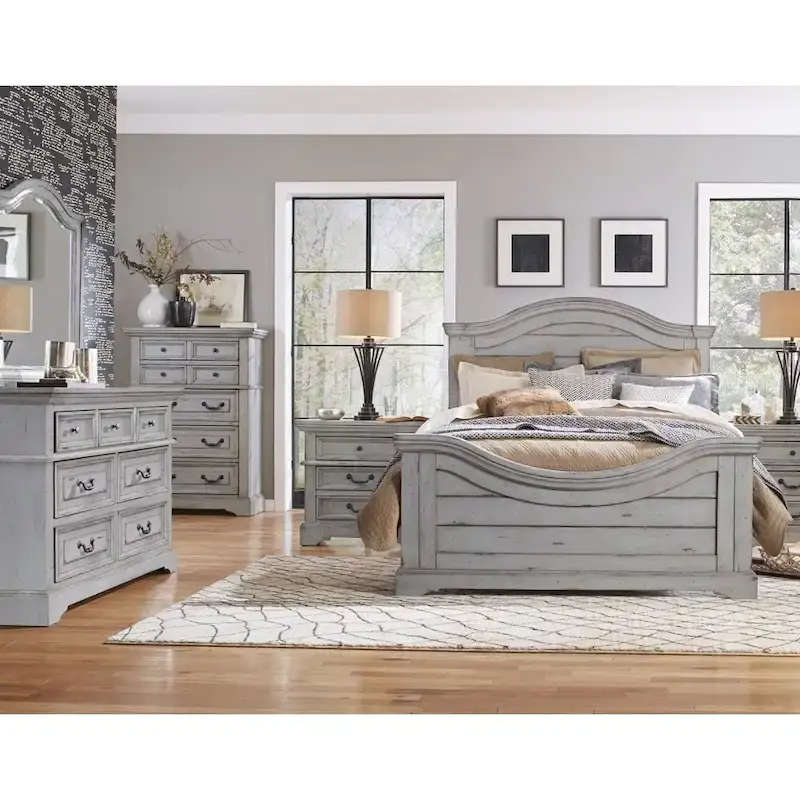 Lakewood Panel 5-piece Bedroom Set