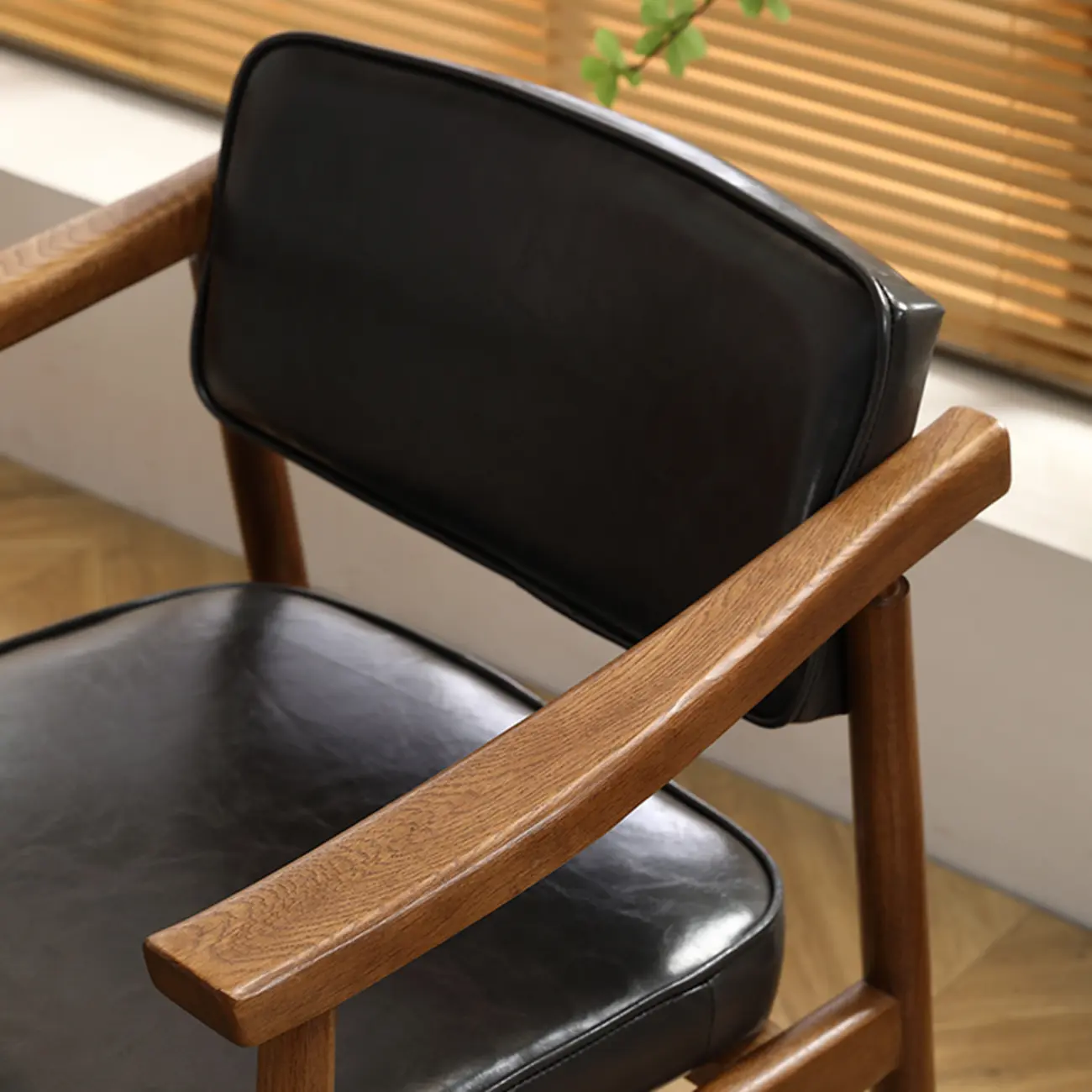 Modern Wooden Calfskin Upholstered Office Chair