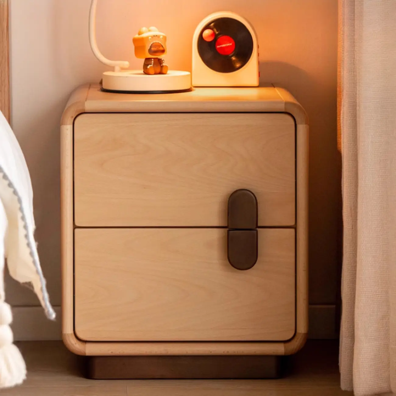 Cubic Modern 2-Drawer Wood Small Nightstand