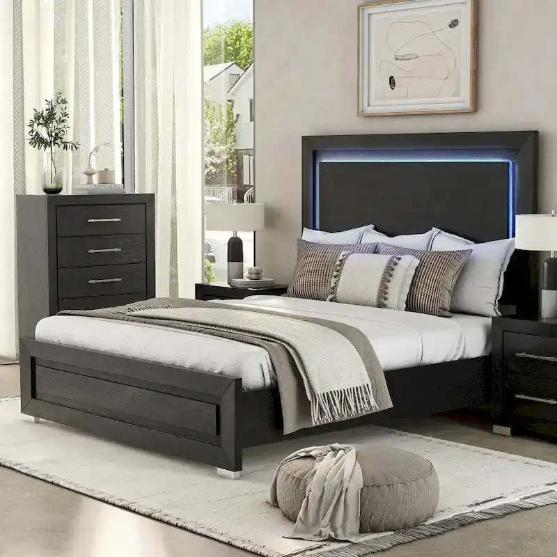 Modern Black Solid Wood 6-Piece King Bedroom Set Cedar-Lined Bottom Drawer
