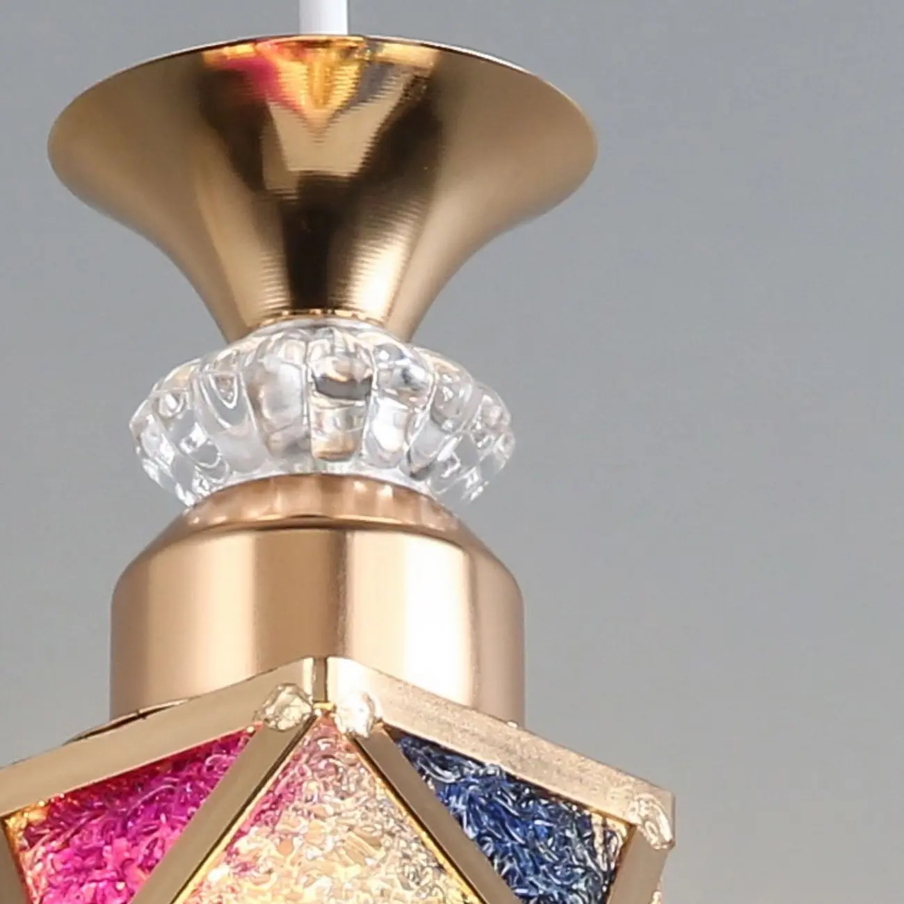 3 Lights Tapered Shape Plastic Modern Adjustable Height Light