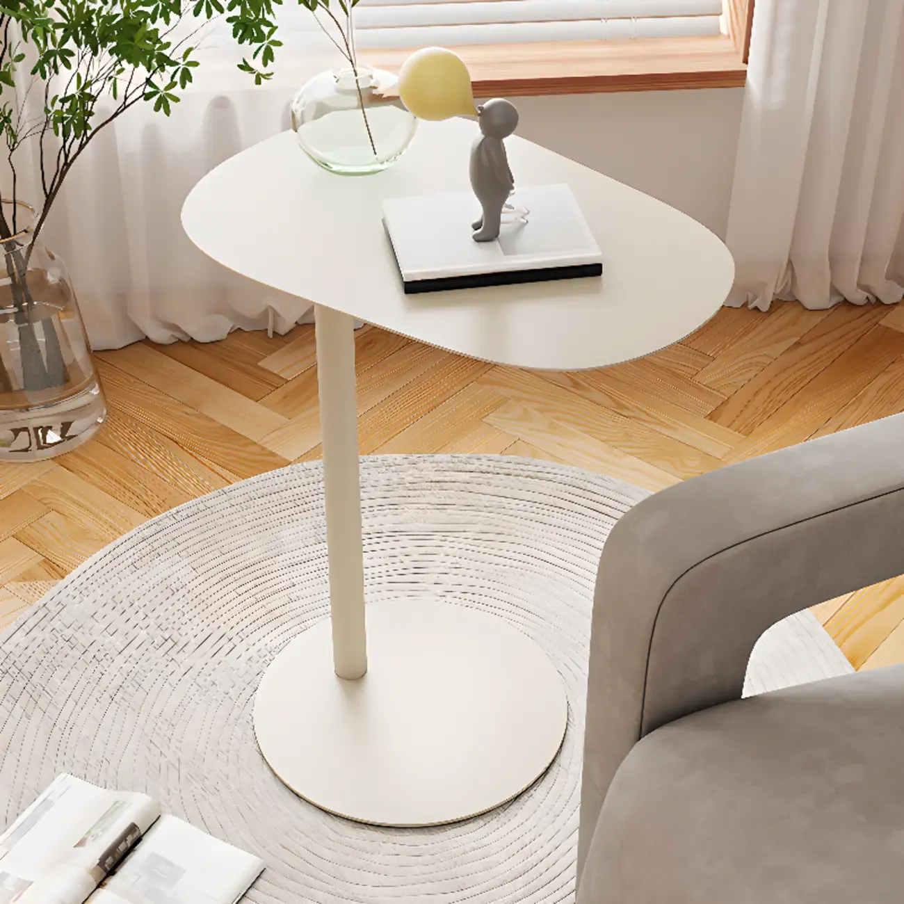 Minimalist Round White Metal Side Table for Living Room