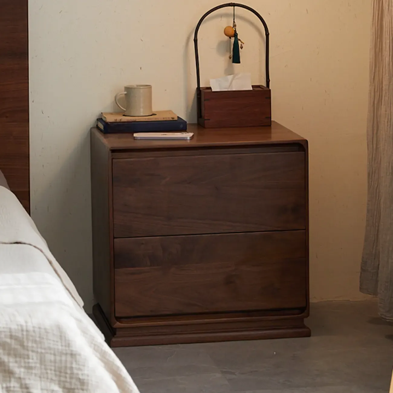 Compact Modern Wood Drawer Nightstand