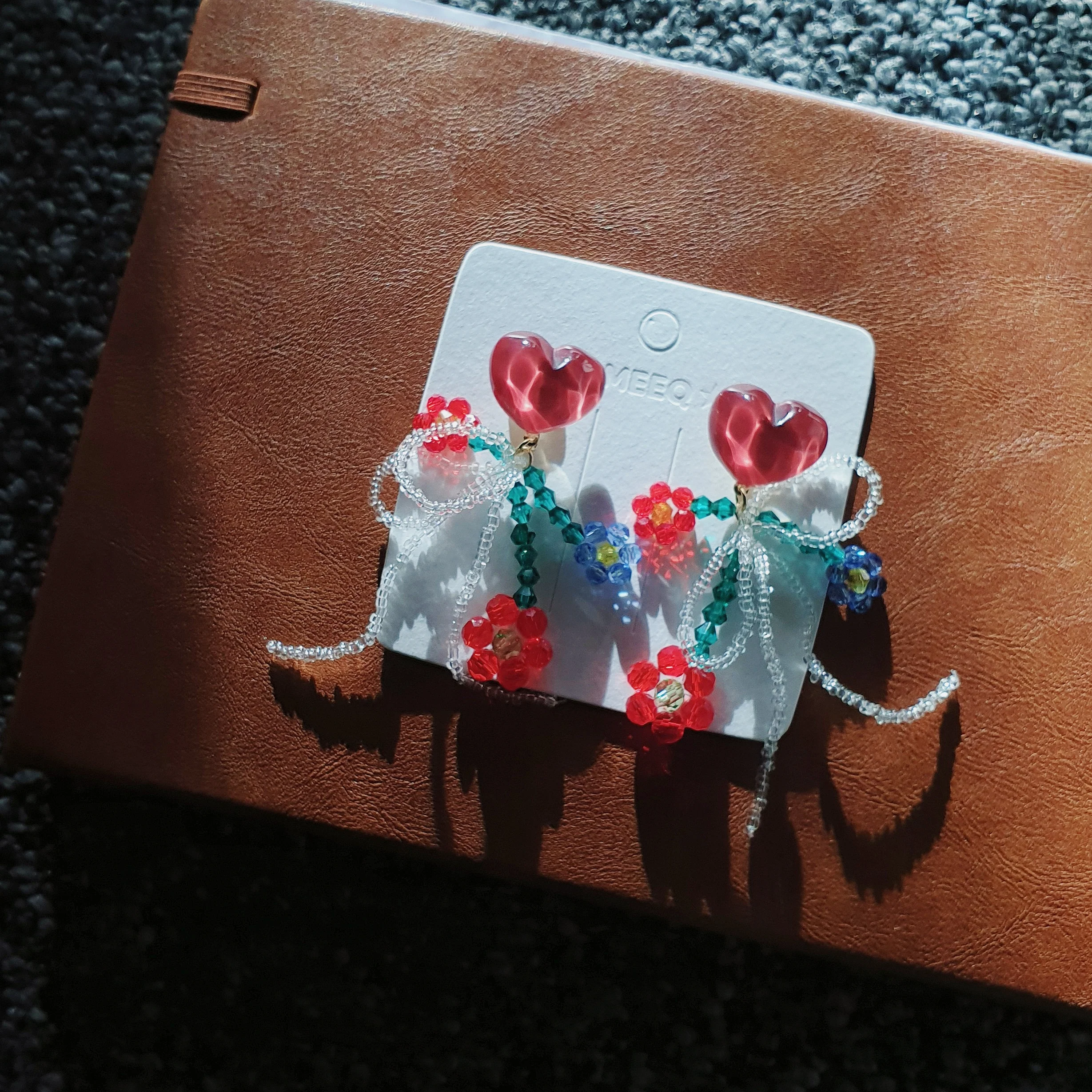 Luninana Clip-on Earrings - Wine Heart with Tassel Floral Earrings LL028