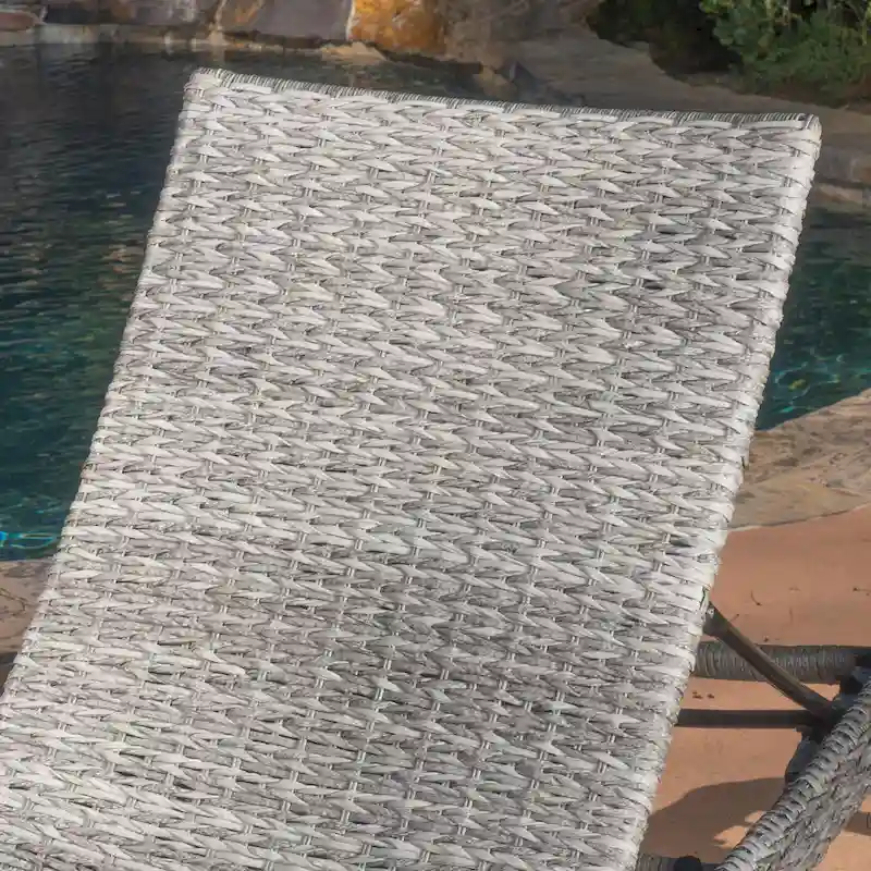 Crete Wicker Chaise Lounge