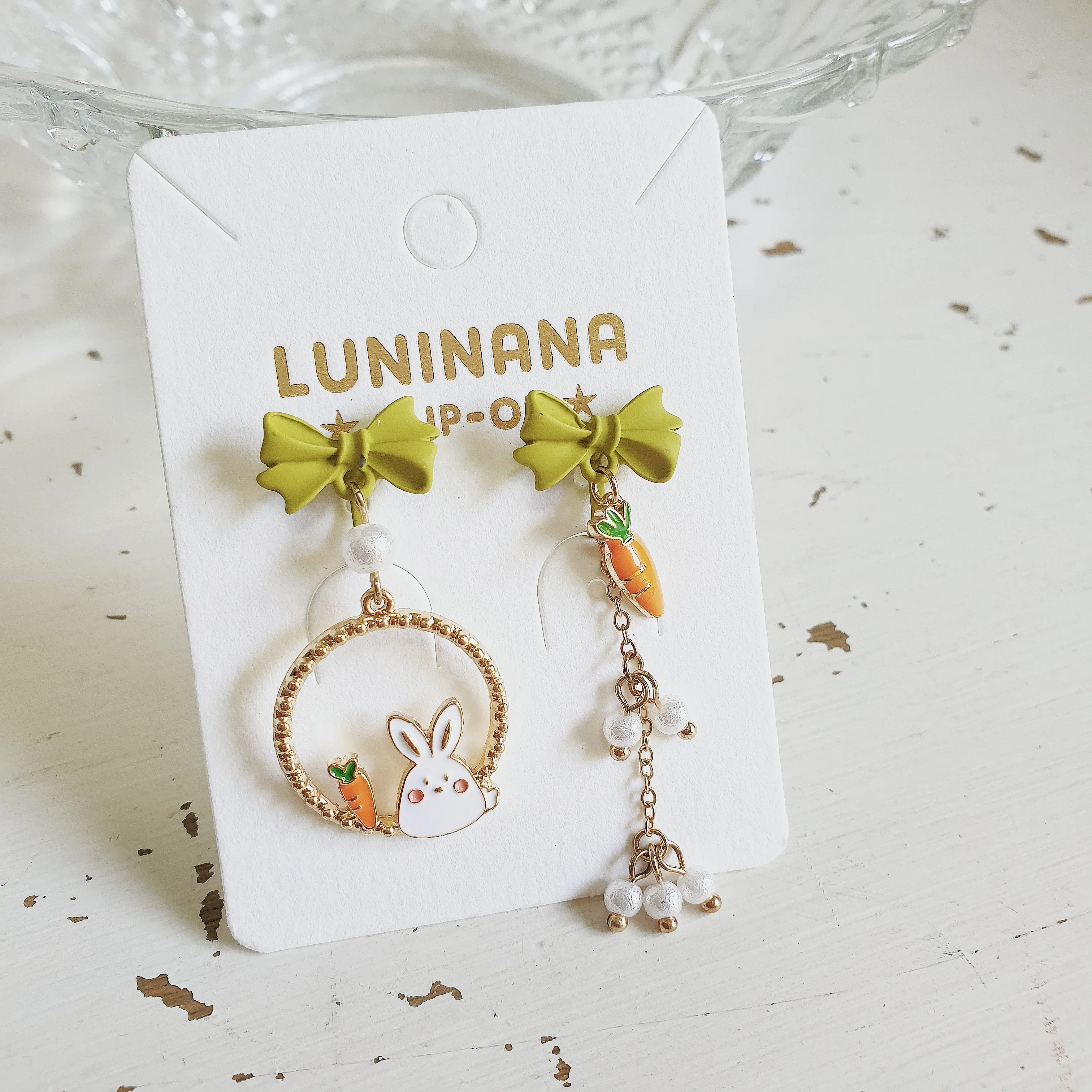 Luninana Clip-on Earrings - Easter Bunny with Carrot Earrings YBY044