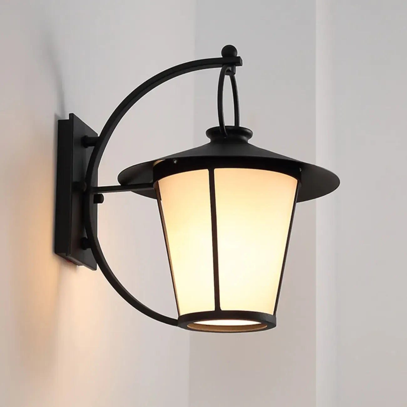 Mini Industrial Metal Outdoor Wall Light Cylinder Glass Lantern