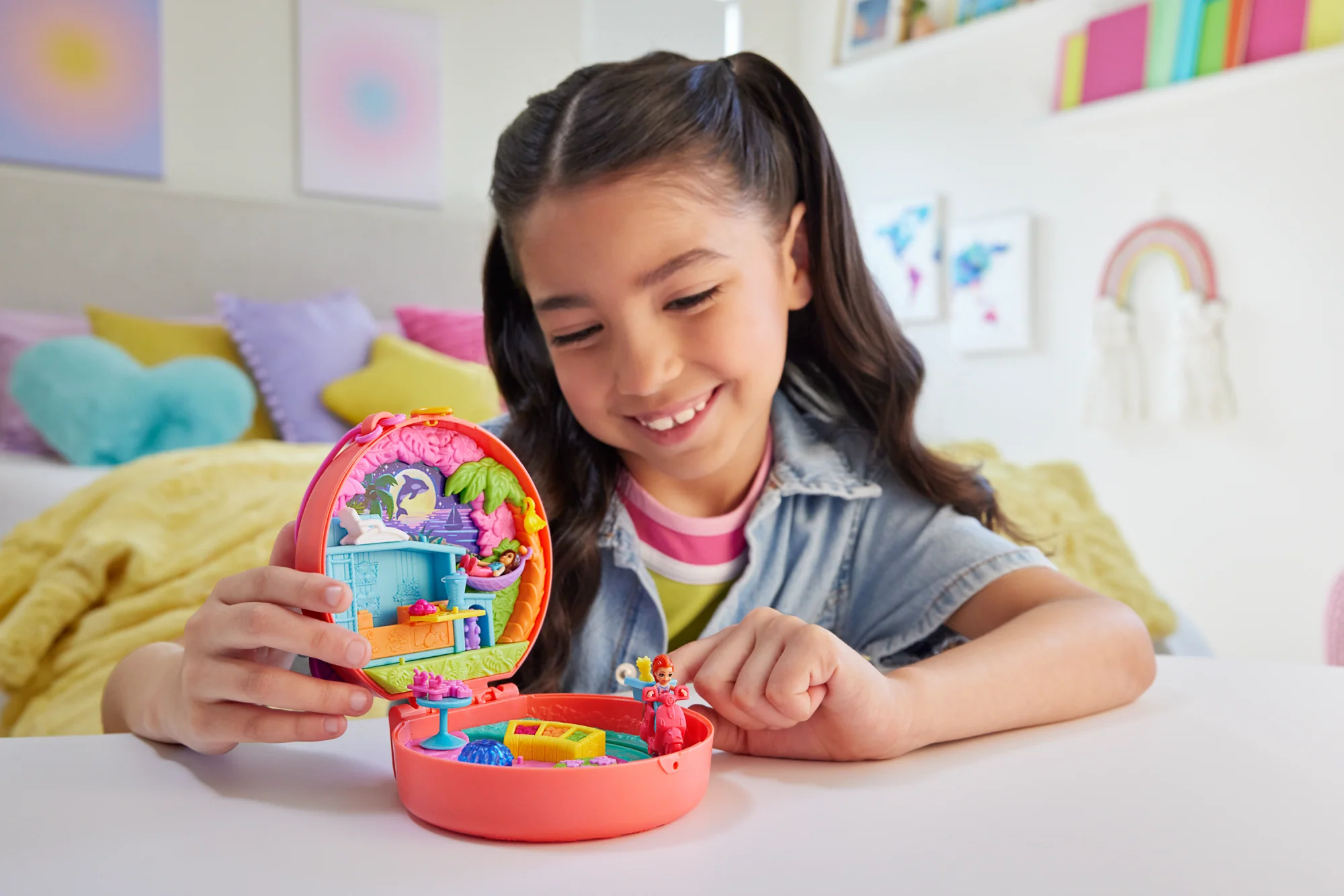 Polly Pocket Adventure Moped Compact With 2 Micro Dolls And Pet, Travel Toy With Animal And Vehicle Accessories