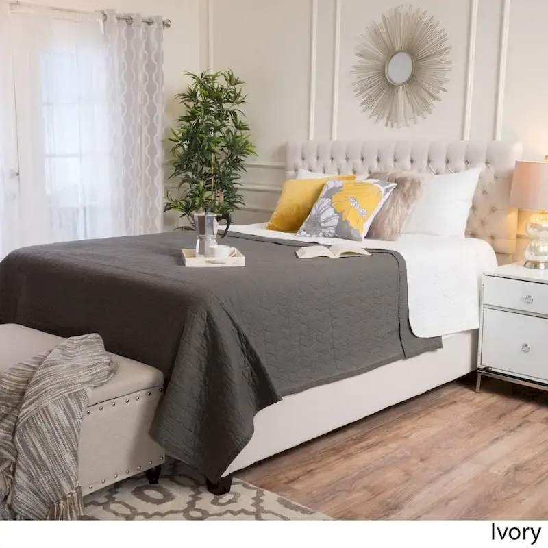 Kaelyn Upholstered Tufted Queen Bed Set by Christopher Knight Home
