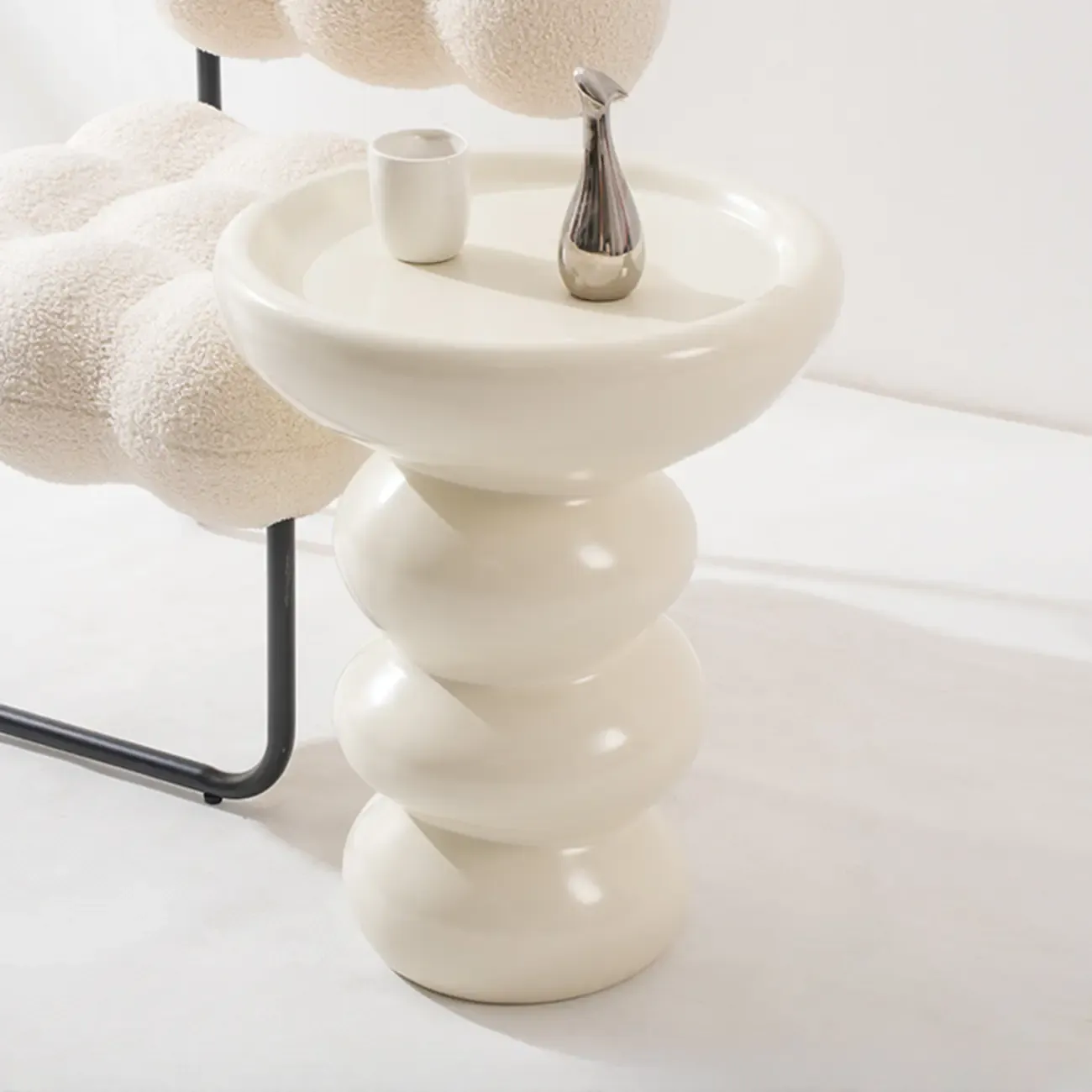 Minimalist Fiberglass Round End Table for Living Room