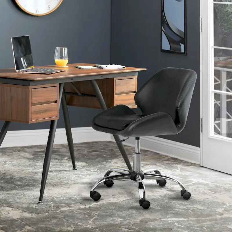Faux Leather Adjustable Office Task Chair with 5-Star Chrome Base and 360° Swivel – Silver / Black, for 1 Person