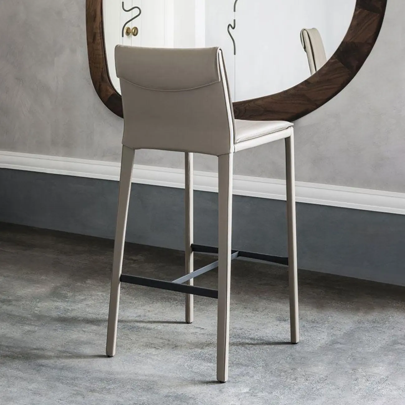 Modern 4-Leg Trestle Footrest Low Back Bar Stools