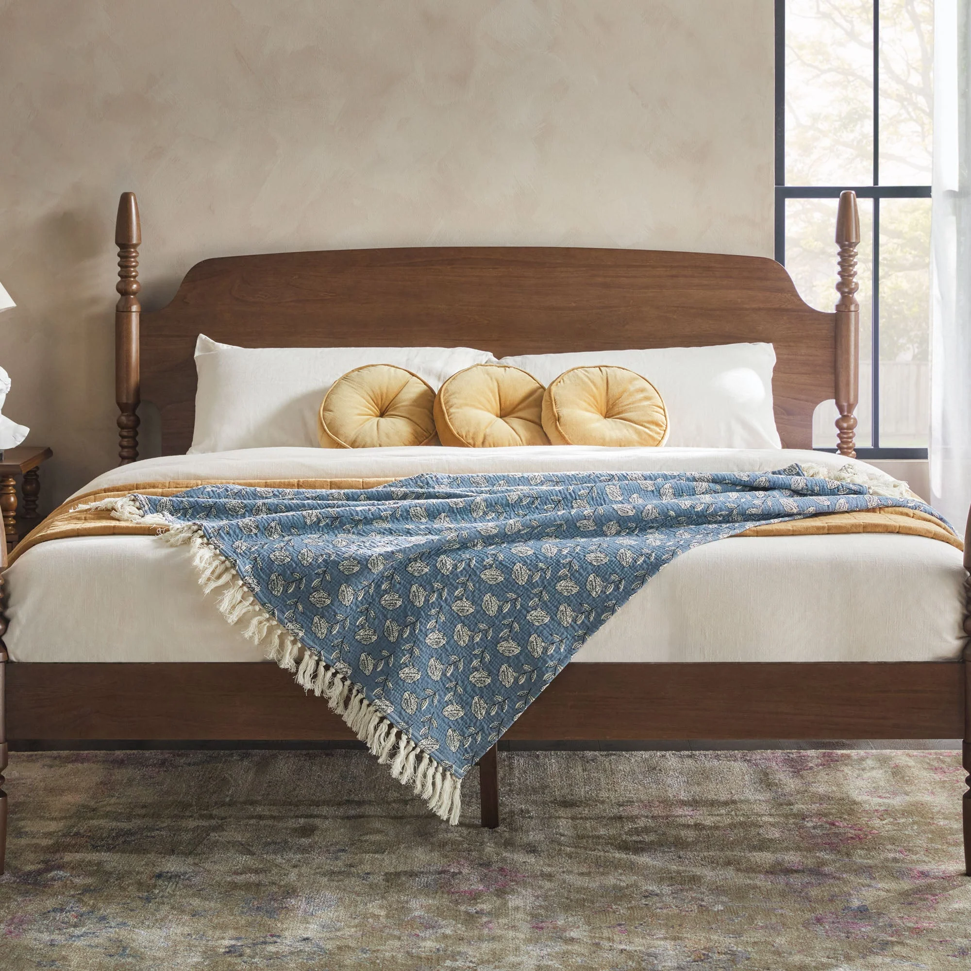 Traditional Vivienne Easy Assembly Solid Wood Bed