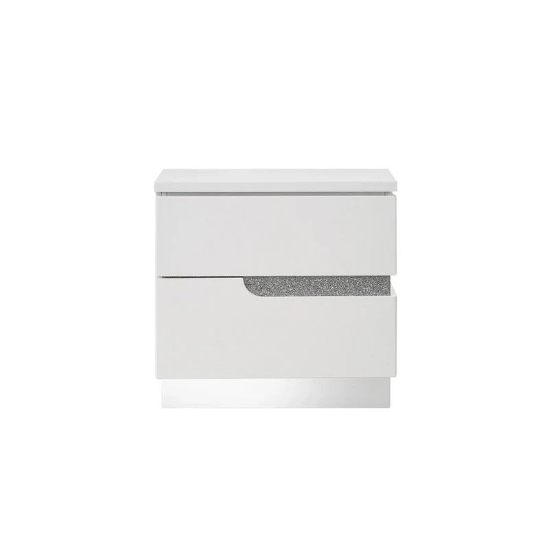 White 4-piece Bedroom Set with Nightstand