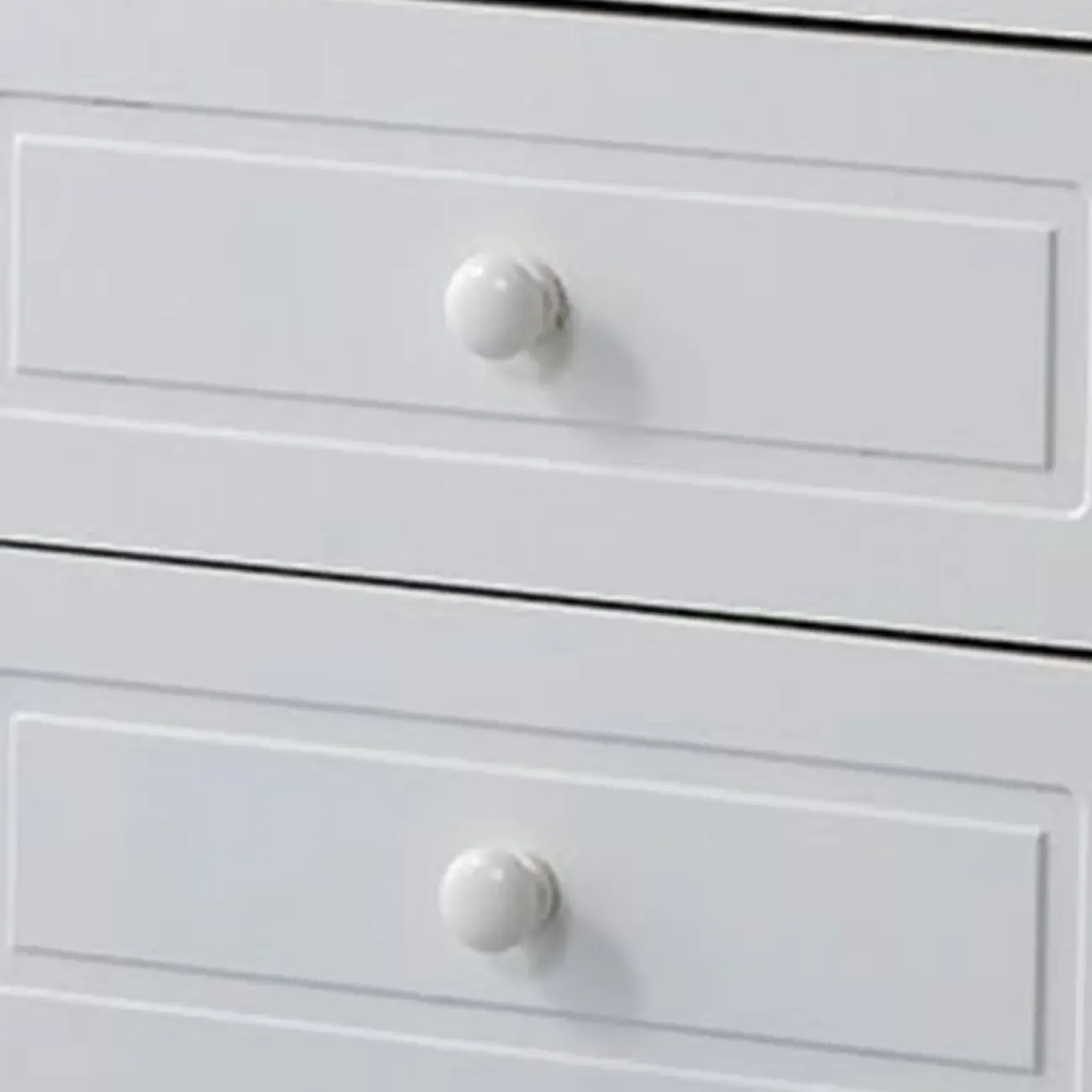 Classic Wood White Carved 2-Drawer Nightstand