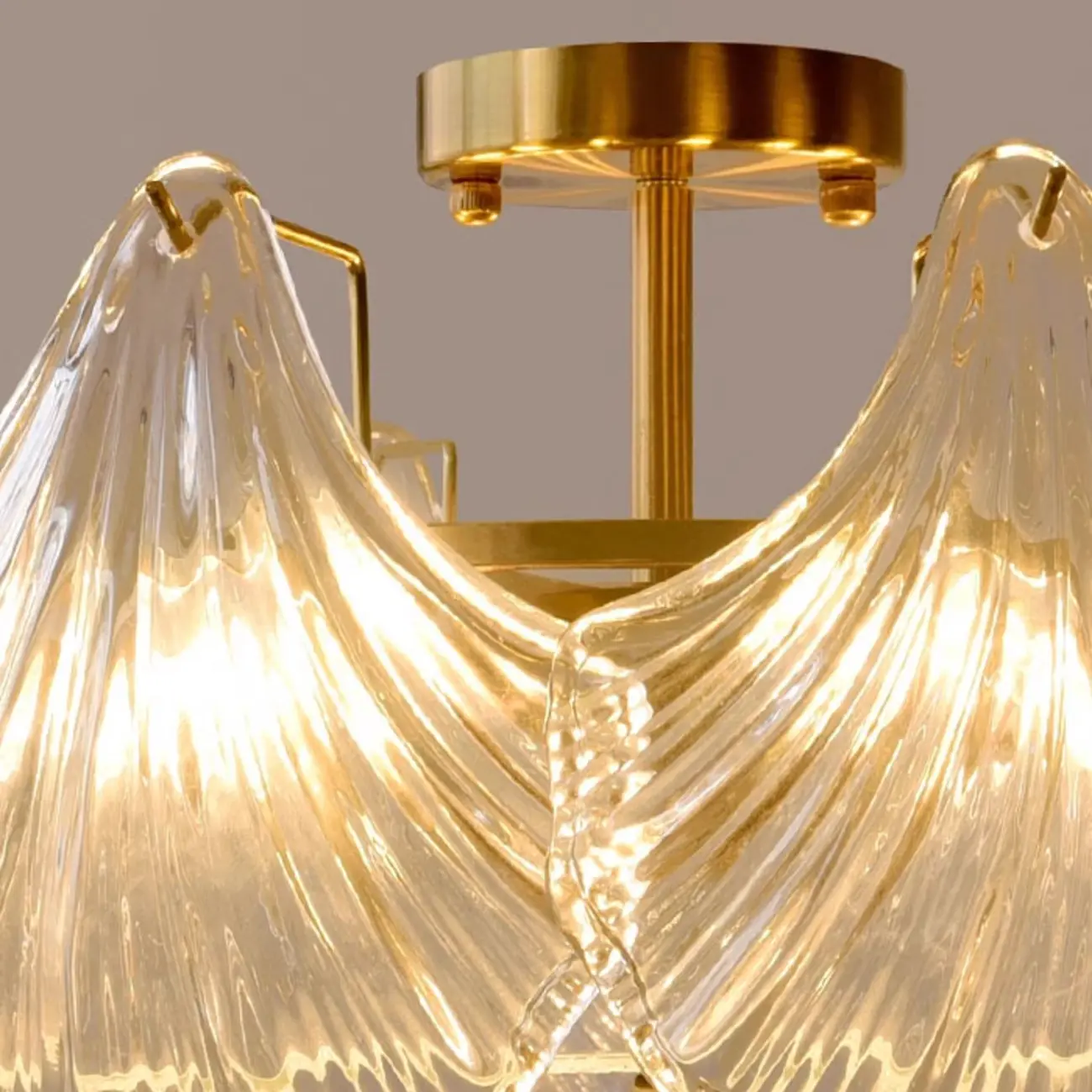 Luxury Living Room Ceiling Light with Glass Shell Shade