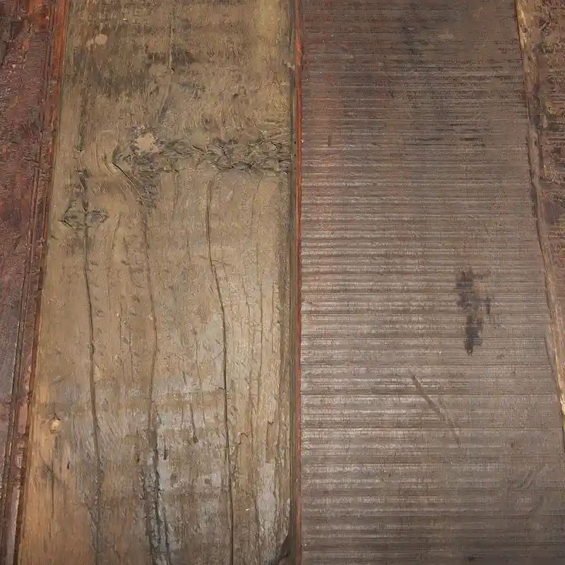 Reclaimed Brown Wooden End Table - 25.8L x 25.8W x 26.0H