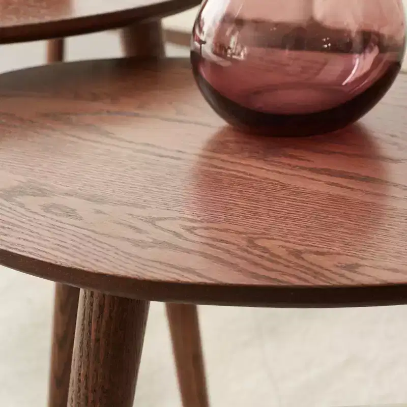 GDFStudio Beau Mid-Century Modern 25.59 W Solid Oak Wood Oval Coffee Table with Three Legs