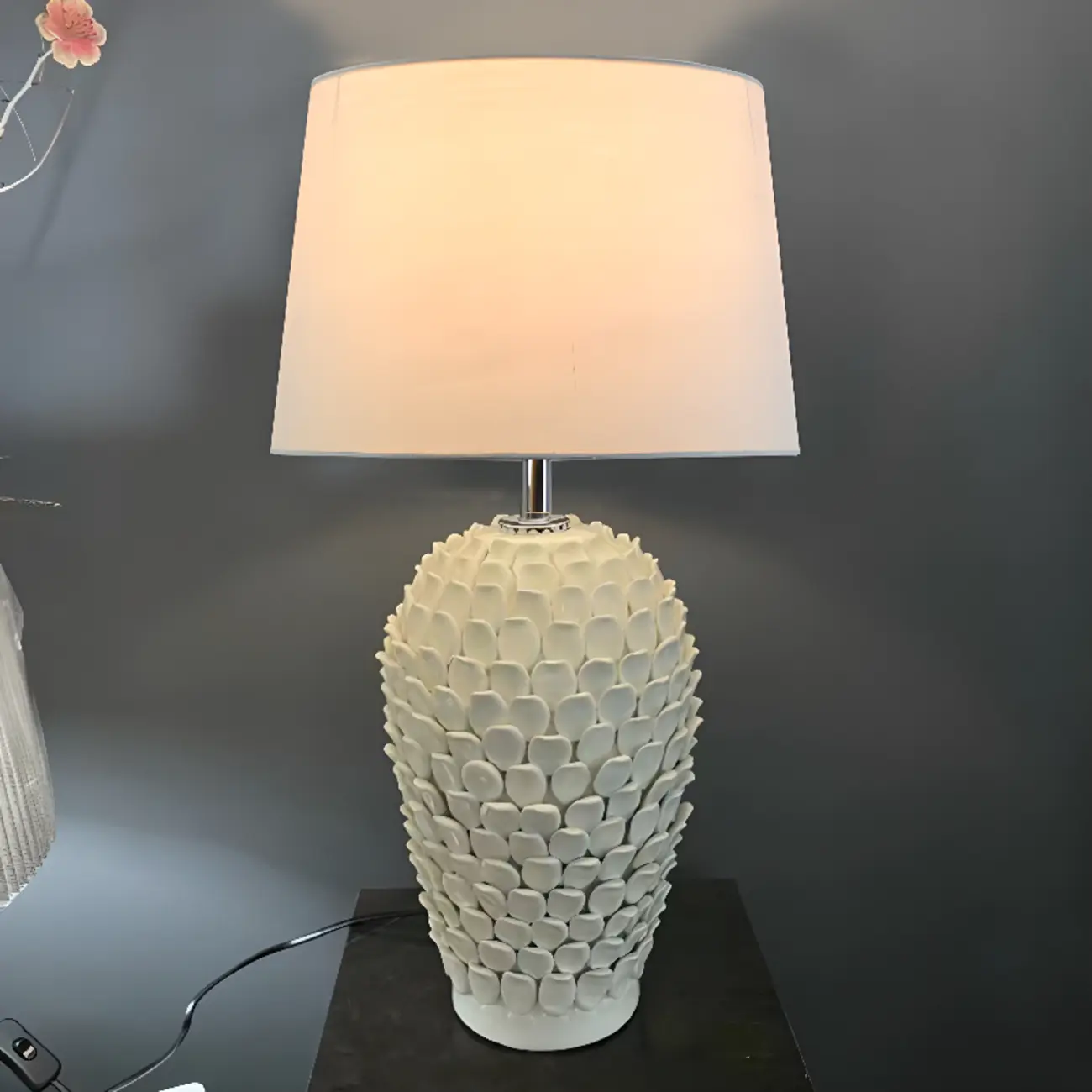 Green Ceramic Modern Table Lamp Plug-In for Living Room