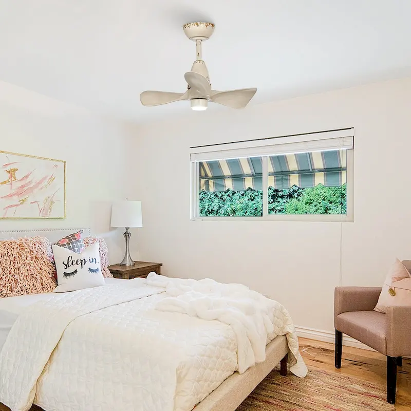 28-in Reversible 3-Blade Ceiling Fan with Remote Control