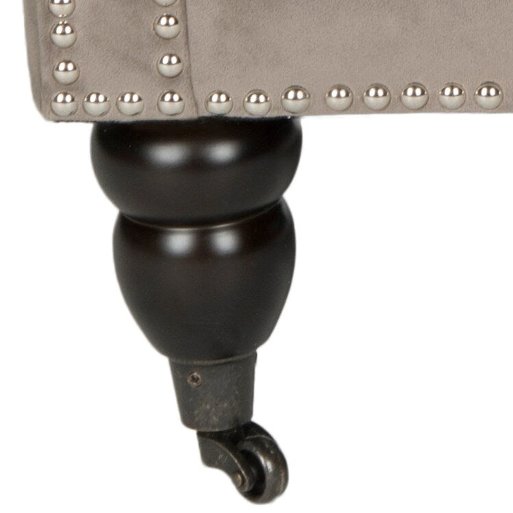 SAFAVIEH Shawnna Club Chair - 29.9 x 33.7 x 34.6 - 30Wx34Dx35H