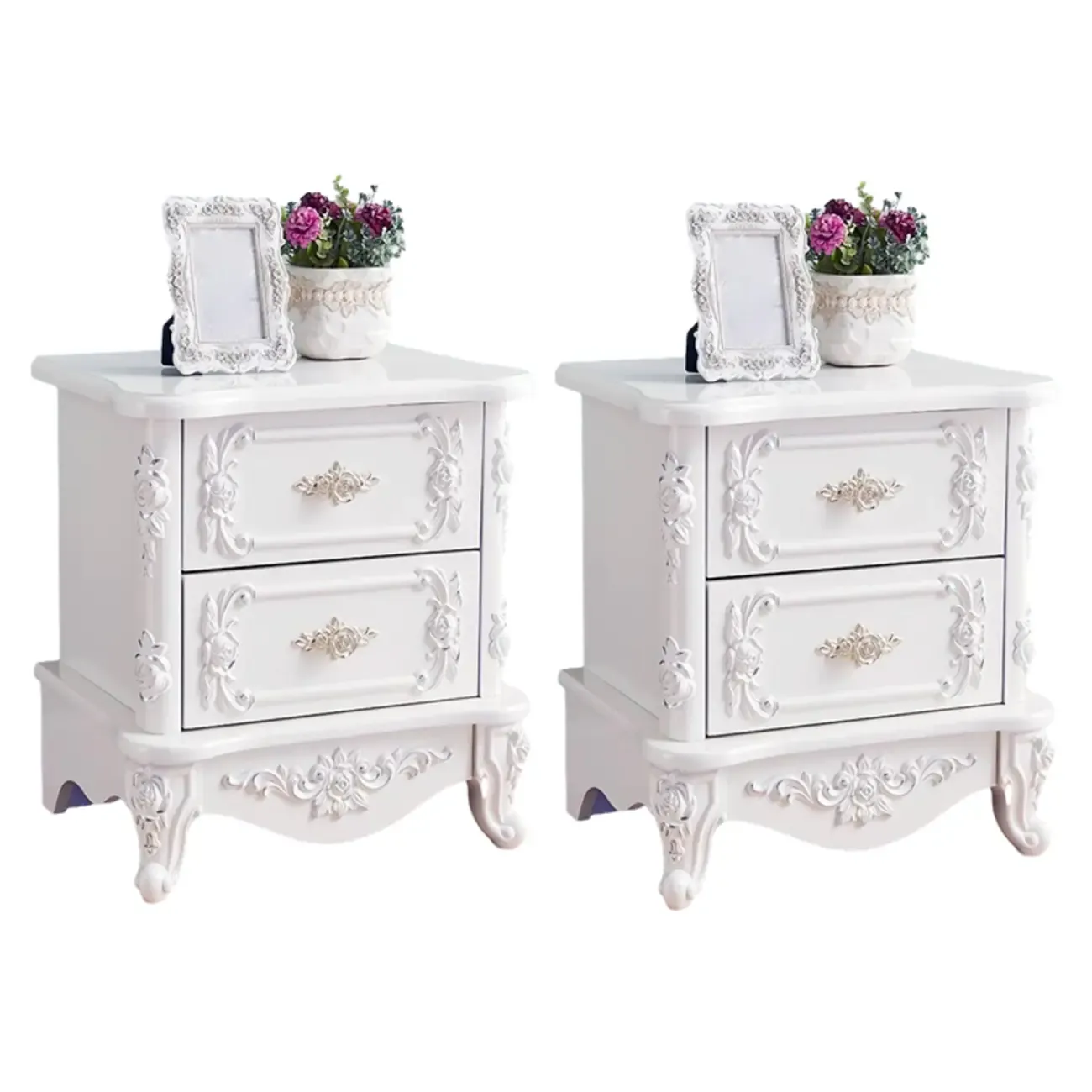 Traditional White Wood Carved 3-Drawer Nightstand