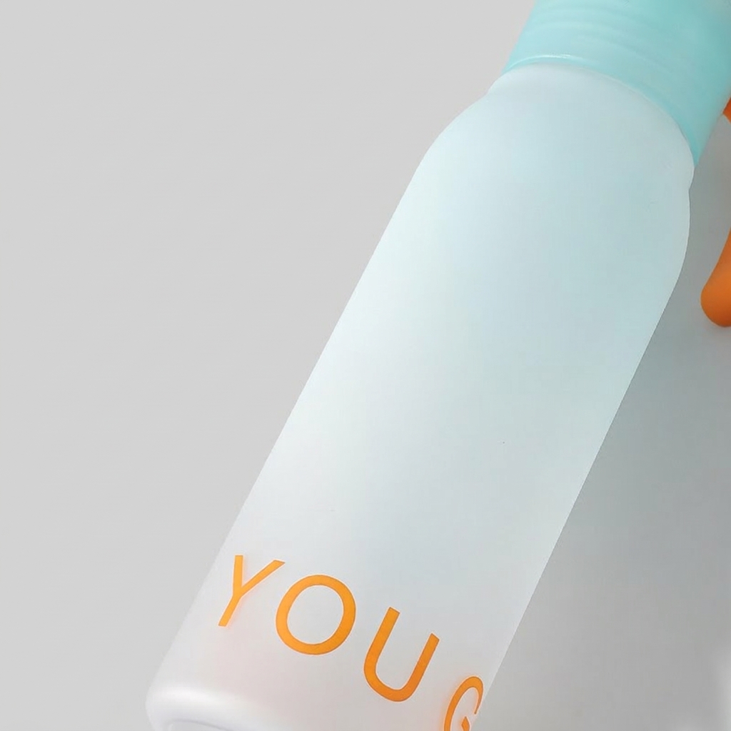 500ML Cyan Gradient Frosted Water Bottle with Lanyard