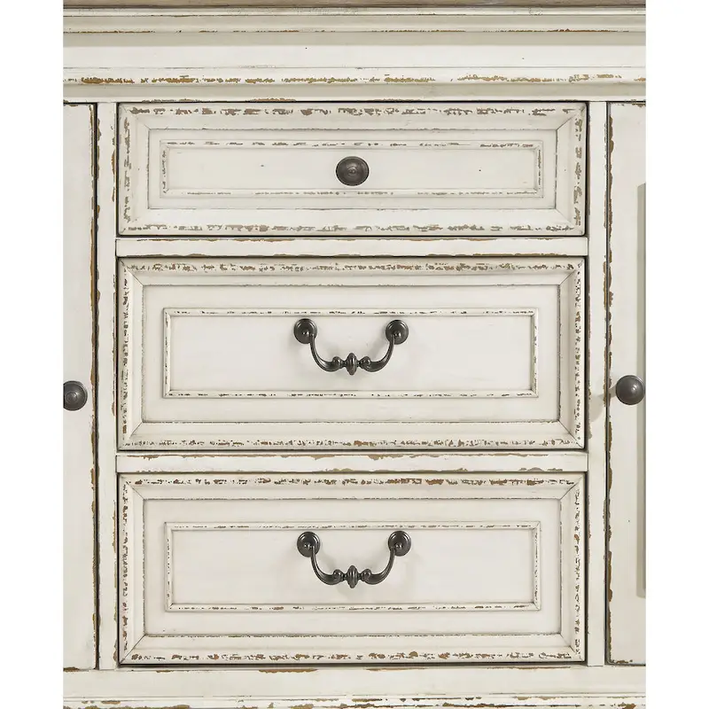 Signature Design by Ashley Realyn White/Brown 8-Piece Dining Package