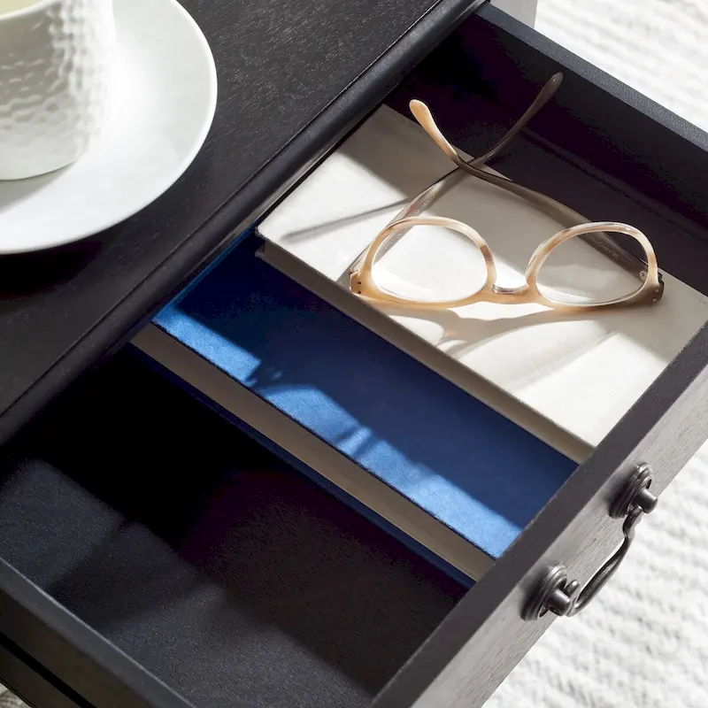 SAFAVIEH Christena Accent Table - 19 W x 15.8 L x 26 H - 19Wx16Dx26H