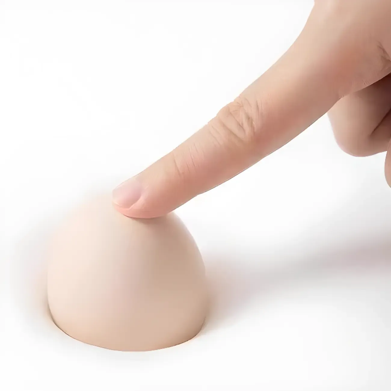 Elegant Modern Upholstered Bedroom Bench