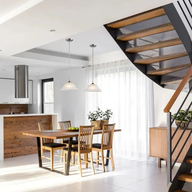 1 Light Pendant in Satin Nickel with Etched Glass