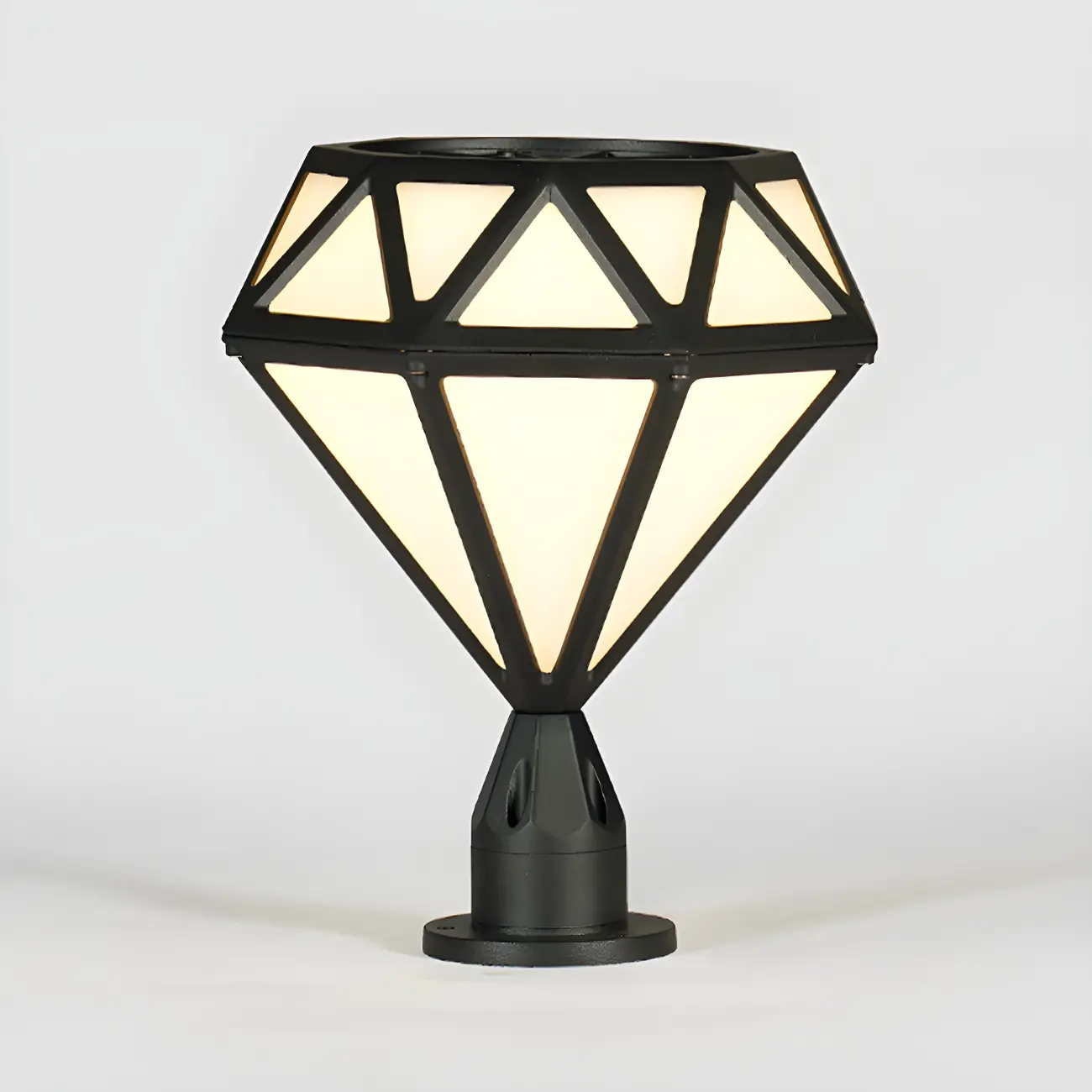 Black Metal Diamond-Design Post Cap Light
