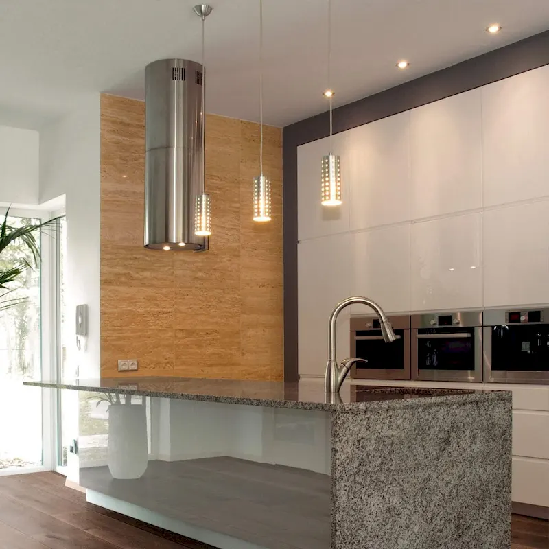 Luxrite PAR16 LED Bulb, 50W Equivalent, 450 Lumens, Dimmable, Enclosed Fixture Rated, ETL, Damp Rated, E26 Base (6 Pack)