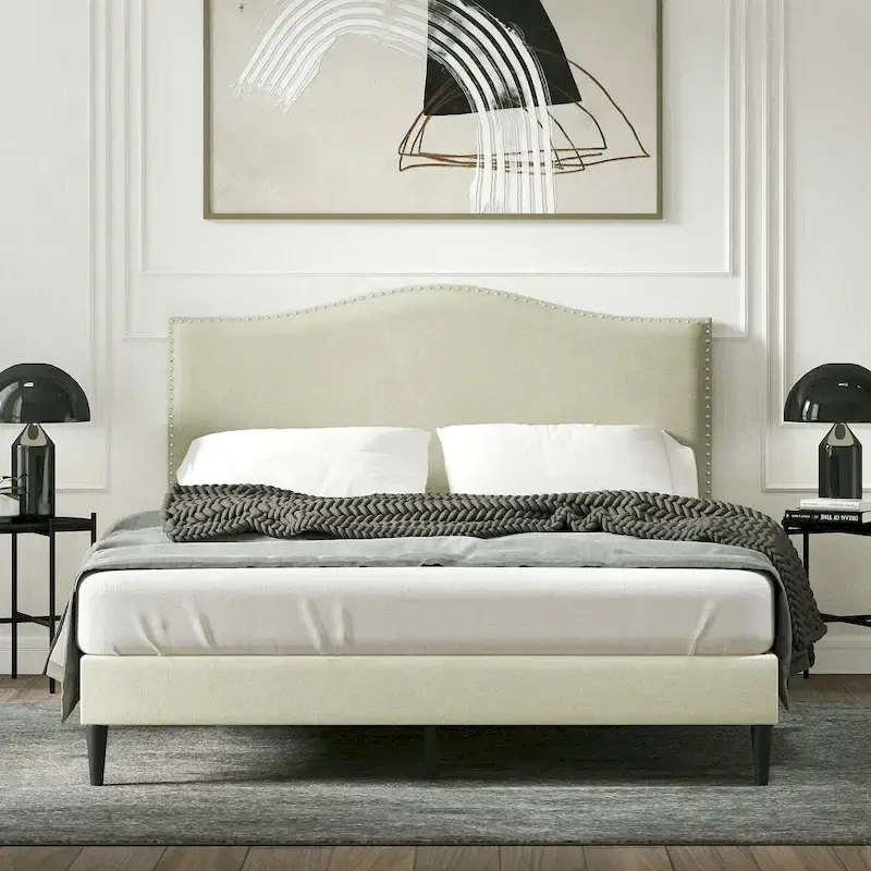 Kameli Upholstered Bed