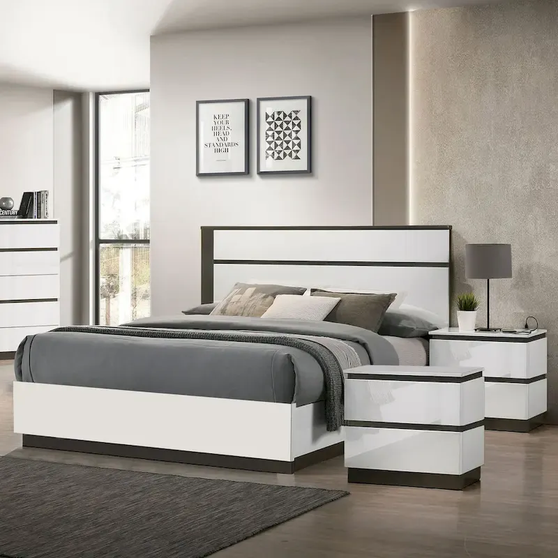 Conjira Modern White Wood 3-Piece Platform Bedroom Set (USB) by Furniture of America