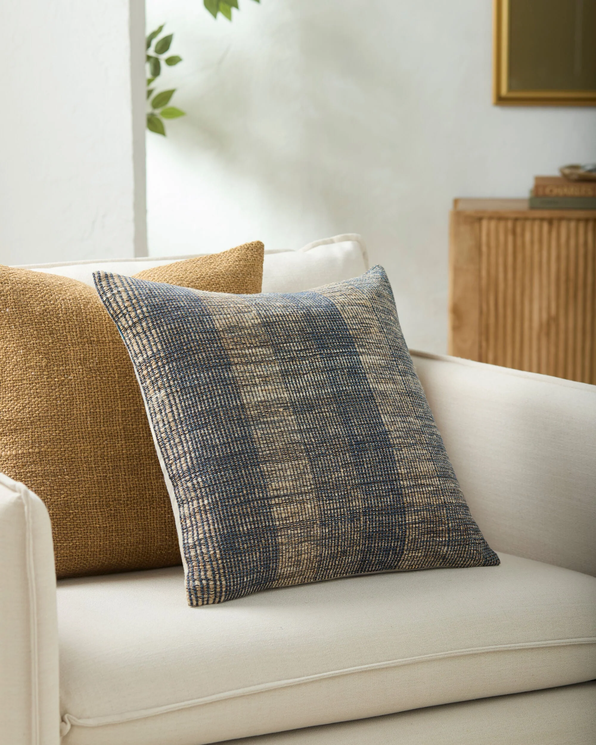 MZN-002-Marzano Pillow