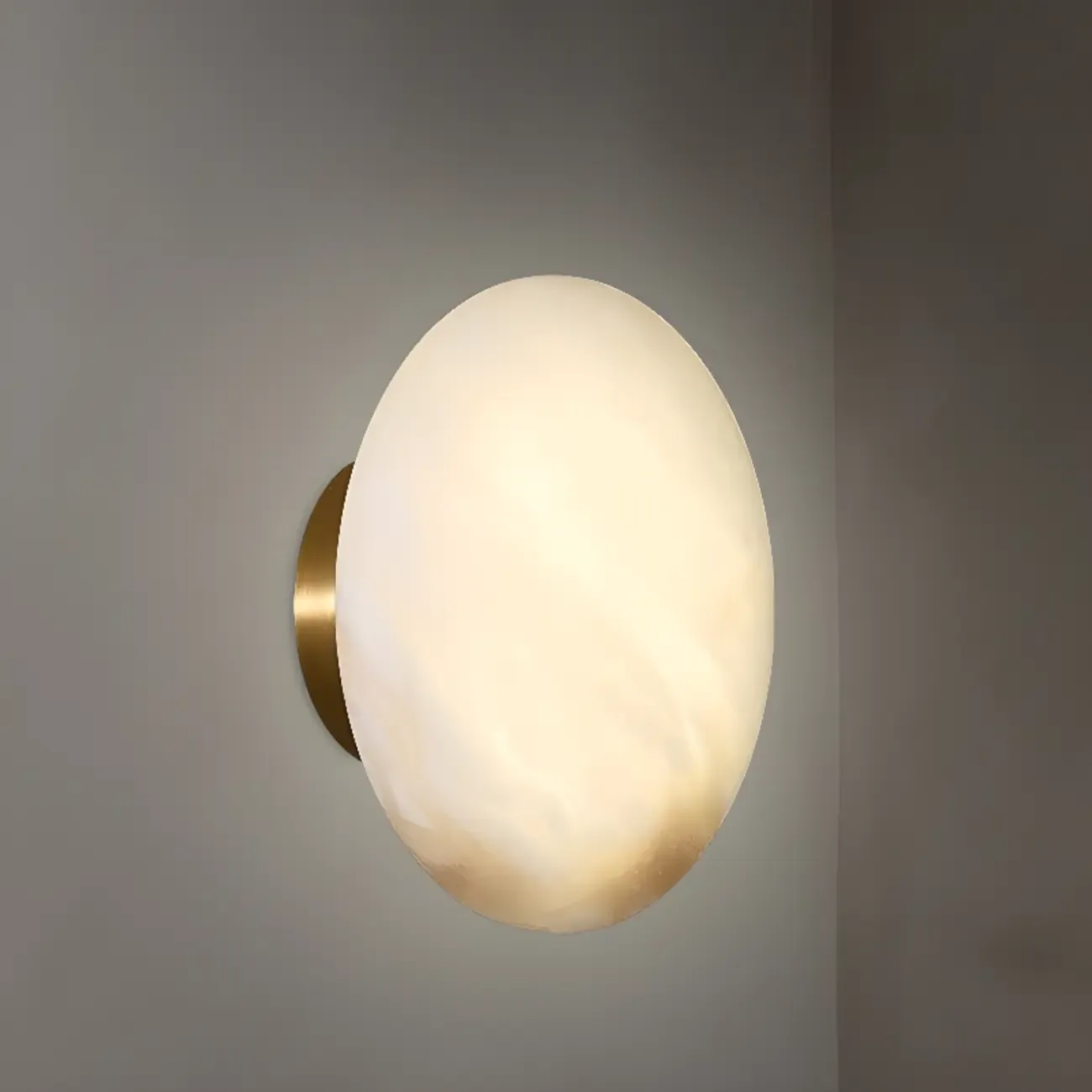 Modern Geometric Metal Wall Light with Gold Finish