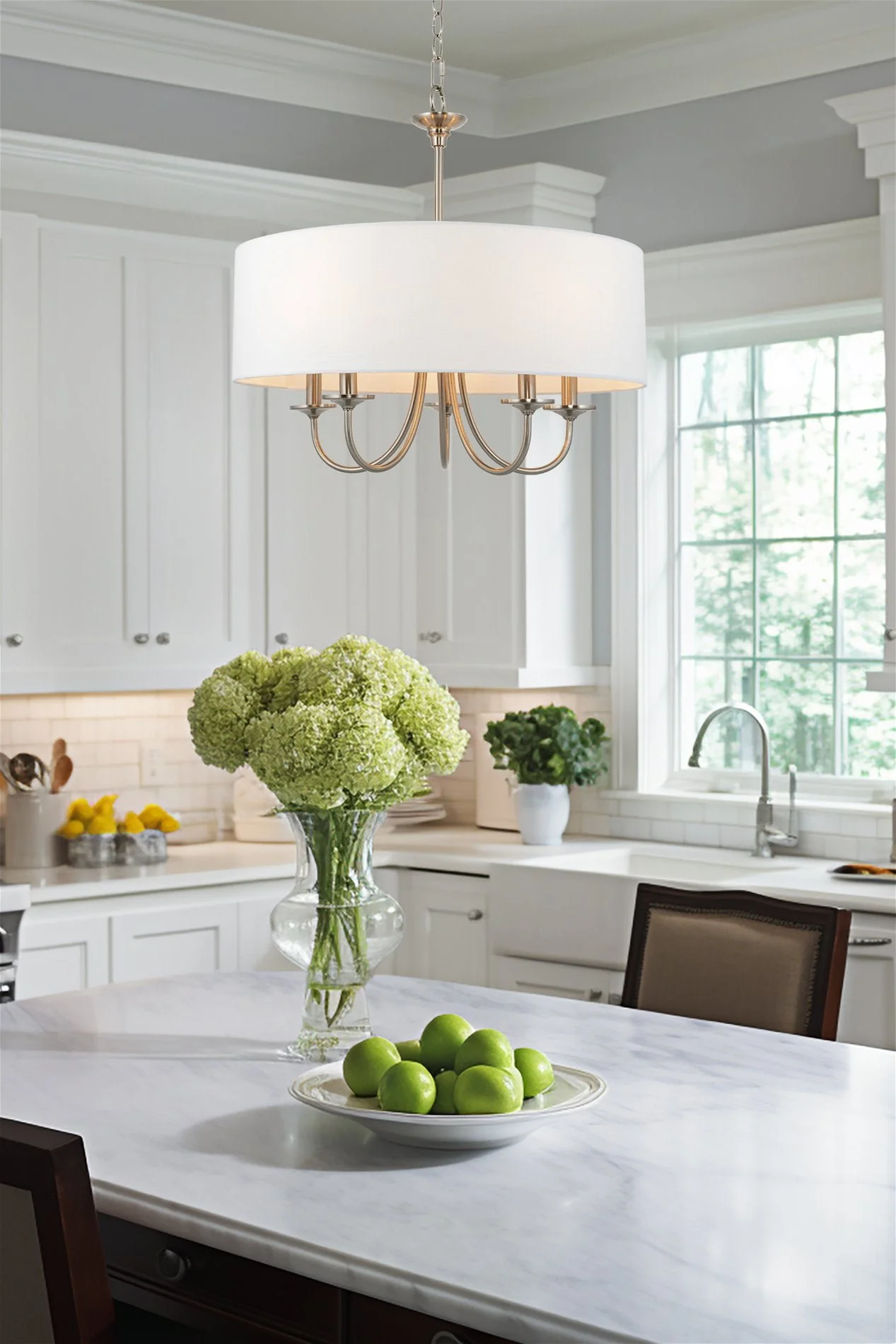 Quinn 22 Traditional 5-Light Hanging Chandelier