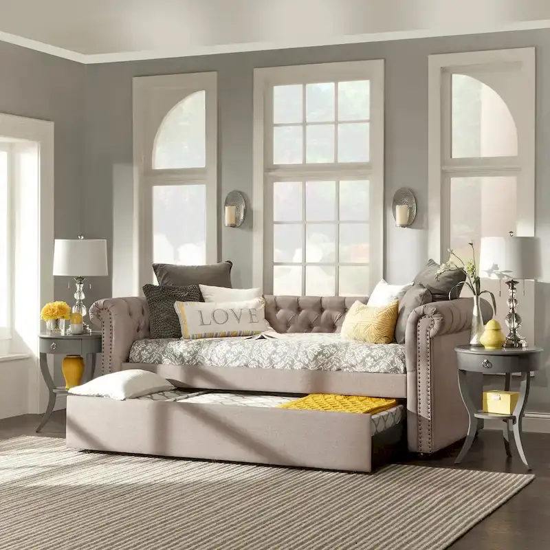 Knightsbridge Chesterfield Daybed by iNSPIRE Q Artisan