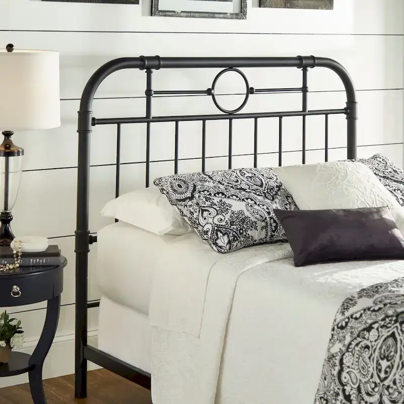 Kendal Black Metal Bed by iNSPIRE Q Classic